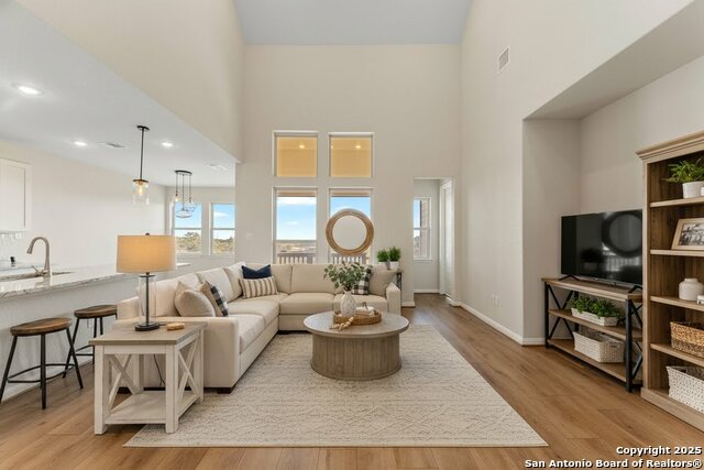 Image 6 of 44 For 2614 Banditos Rdg