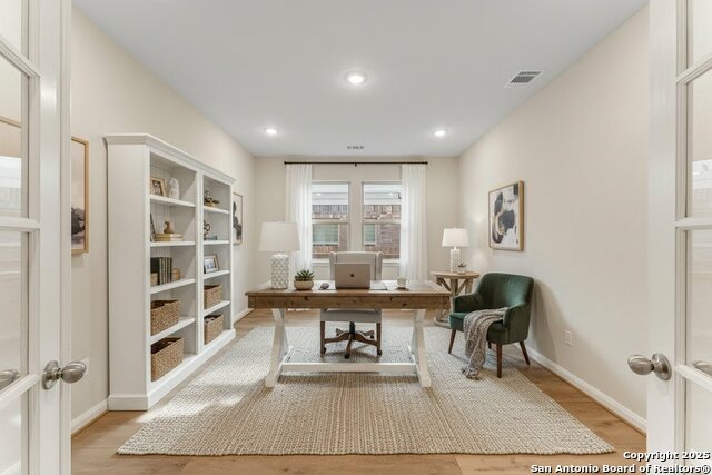 Image 9 of 44 For 2614 Banditos Rdg