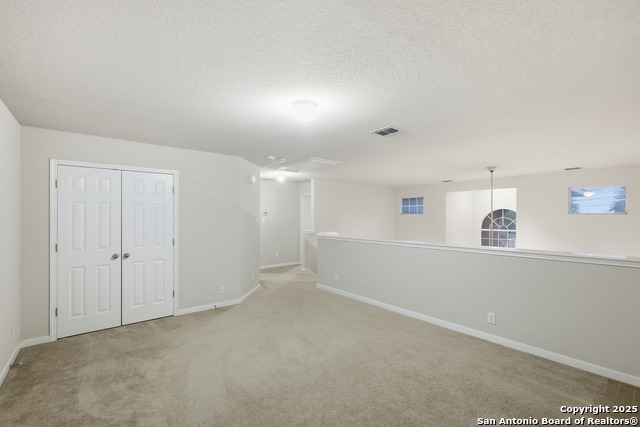 Listing photo id 14 for 9435 Everton