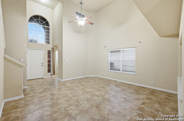 Listing photo id 3 for 9435 Everton