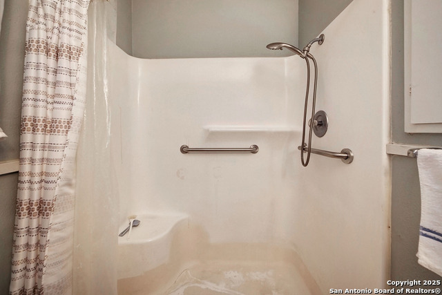 Image 16 of 36 For 9602 Gold Hl