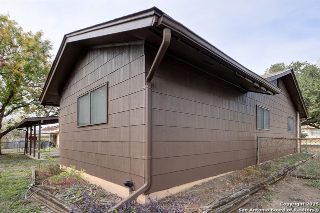 Image 35 of 36 For 9602 Gold Hl