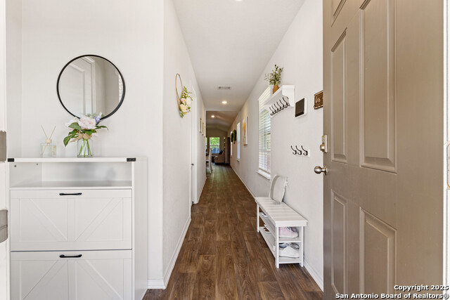 Listing photo id 3 for 13927 Borolanite Dr