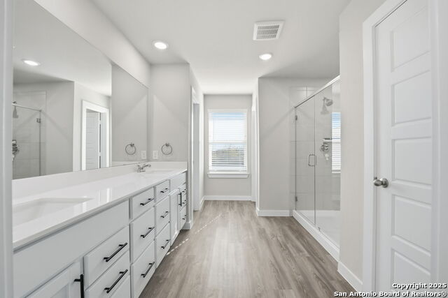 Listing photo id 22 for 6303 Mifflin