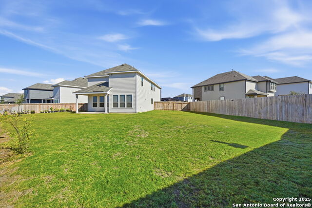 Listing photo id 1 for 6303 Mifflin