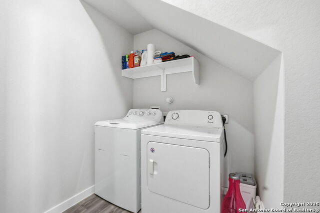 Listing photo id 37 for 6303 Mifflin