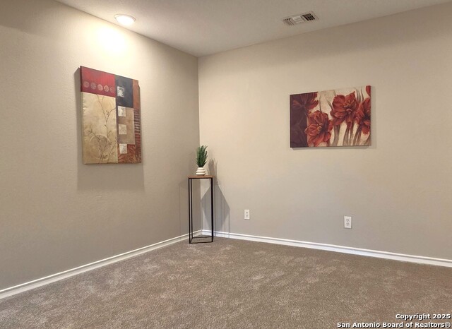 Image 11 of 12 For 123 Poolside