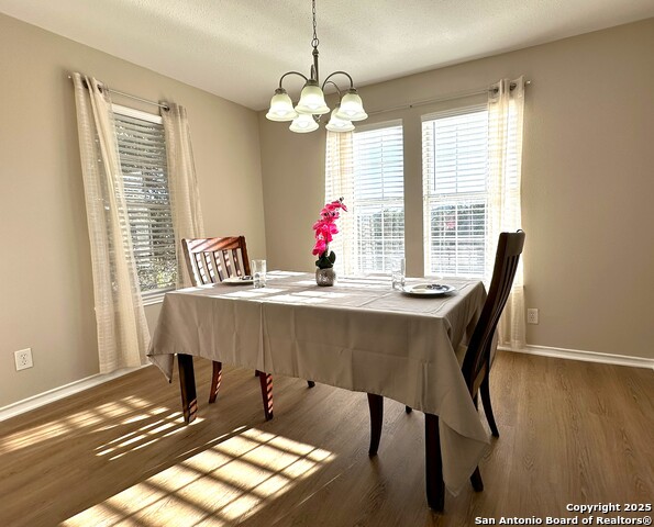 Image 4 of 12 For 123 Poolside