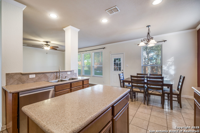 Image 6 of 25 For 503 Wildgrove