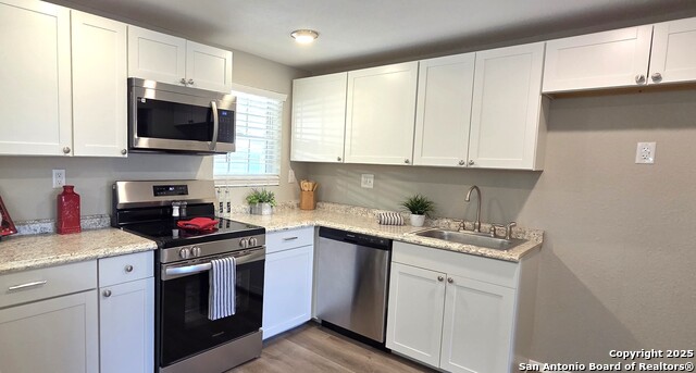 Image 3 of 17 For 349 Avenue D