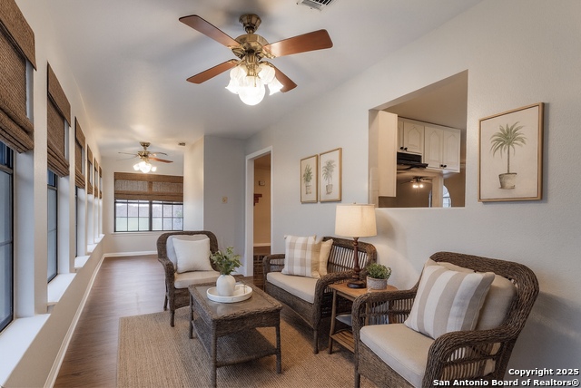 Image 10 of 36 For 315 Simon  