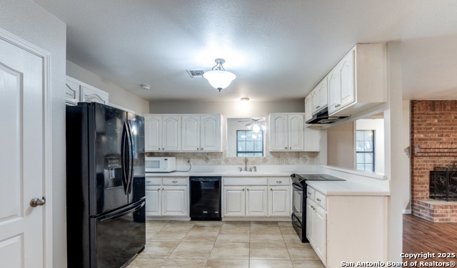 Image 36 of 36 For 315 Simon  