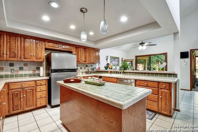 Image 14 of 33 For 3335 Trailway Park