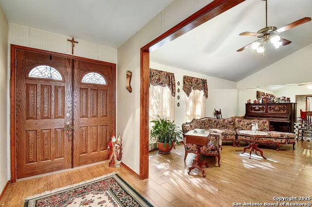 Image 5 of 33 For 3335 Trailway Park