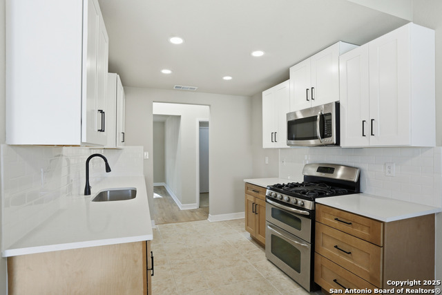 Listing photo id 8 for 6719 Country Field