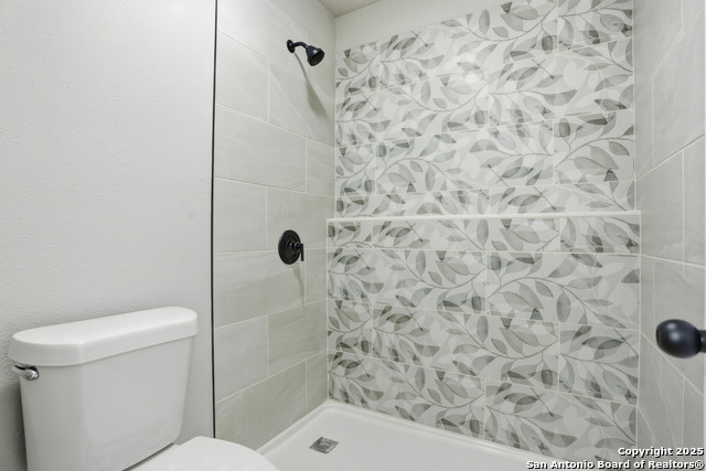 Listing photo id 12 for 6719 Country Field