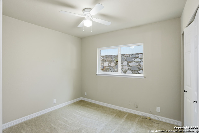 Listing photo id 13 for 6719 Country Field