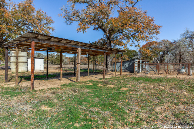 Image 24 of 30 For 1646 County Road 438