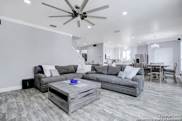 Image 17 of 36 For 27334 Lasso Bend