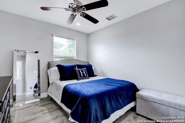 Image 24 of 36 For 27334 Lasso Bend