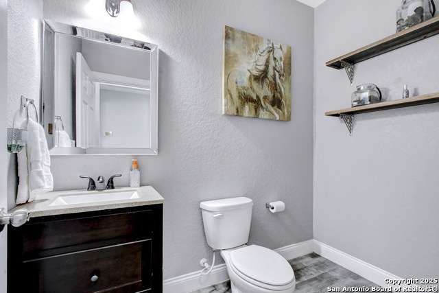 Image 30 of 36 For 27334 Lasso Bend