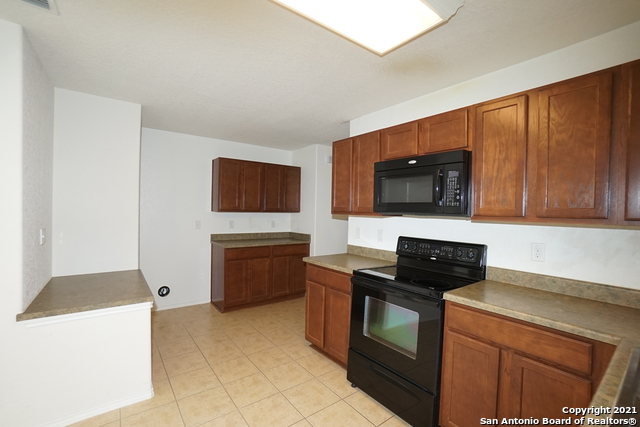 Image 10 of 33 For 10707 Rindle Ranch