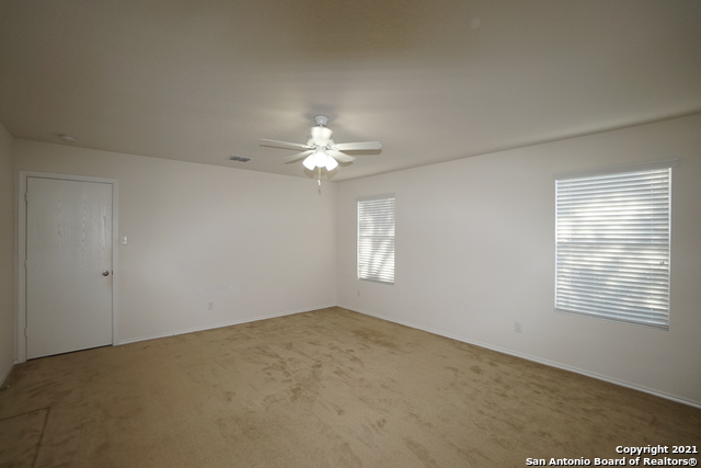 Image 17 of 33 For 10707 Rindle Ranch