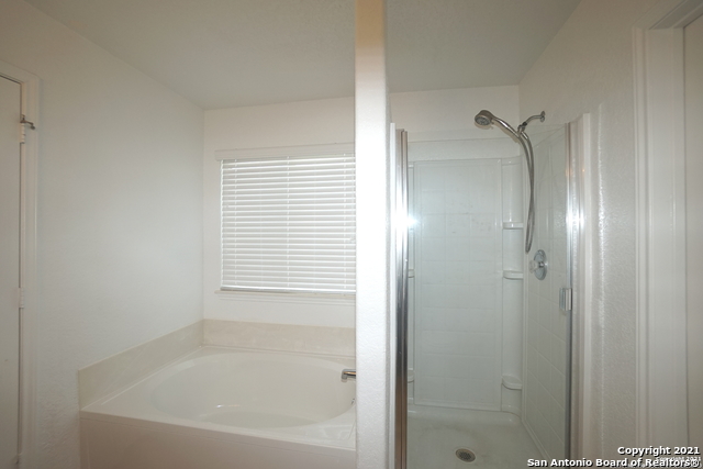 Image 22 of 33 For 10707 Rindle Ranch