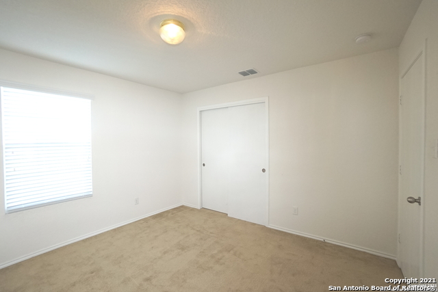 Image 28 of 33 For 10707 Rindle Ranch