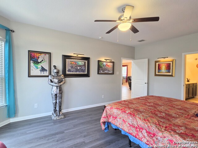 Listing photo id 18 for 6306 Aster Run