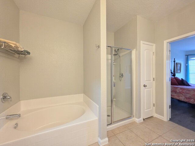 Listing photo id 20 for 6306 Aster Run