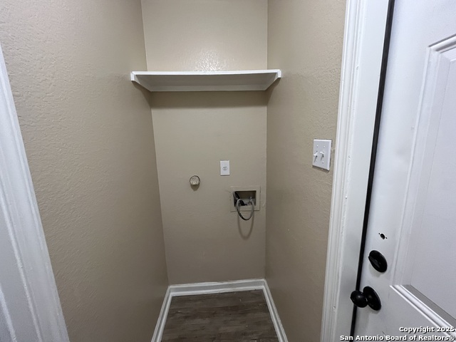 Image 17 of 38 For 8806 Slumber Lane  101