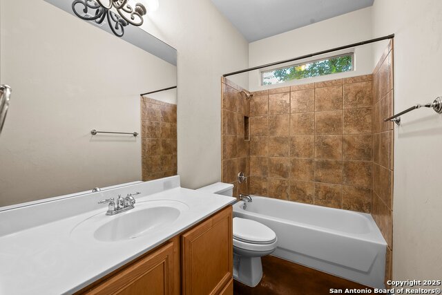 Listing photo id 24 for 14041 Iron Horse