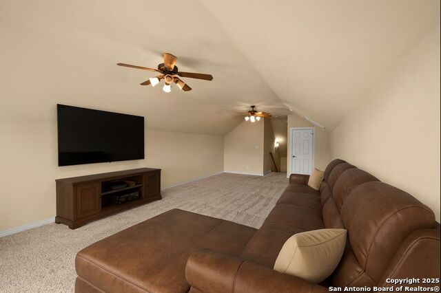 Listing photo id 29 for 14041 Iron Horse