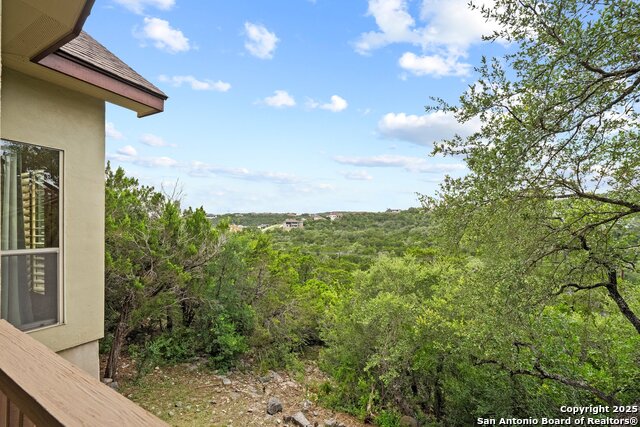 Listing photo id 35 for 14041 Iron Horse