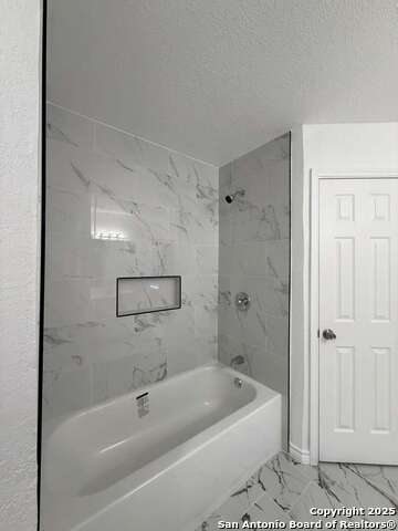 Image 15 of 20 For 8307 Maple Ridge