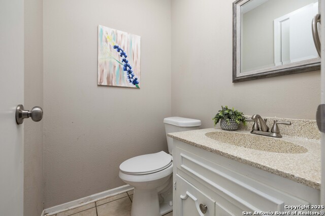 Image 14 of 33 For 1267 Common St E