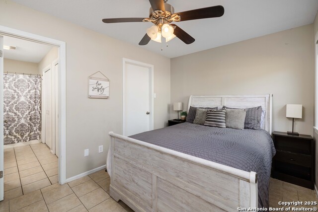 Image 16 of 33 For 1267 Common St E