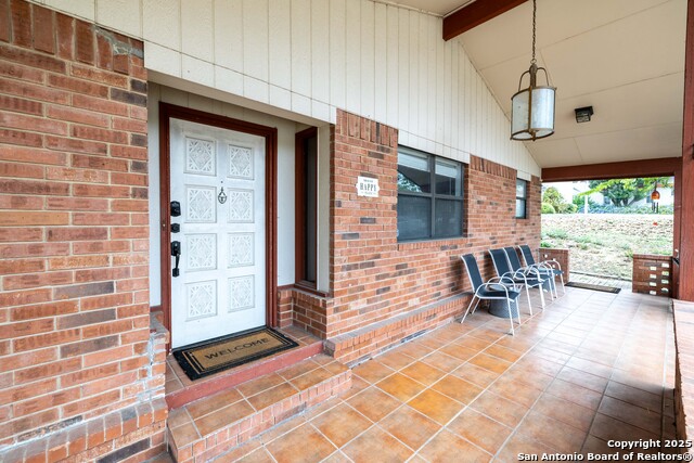 Image 2 of 33 For 1267 Common St E