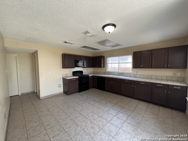 Image 10 of 35 For 6212 Encanto Point