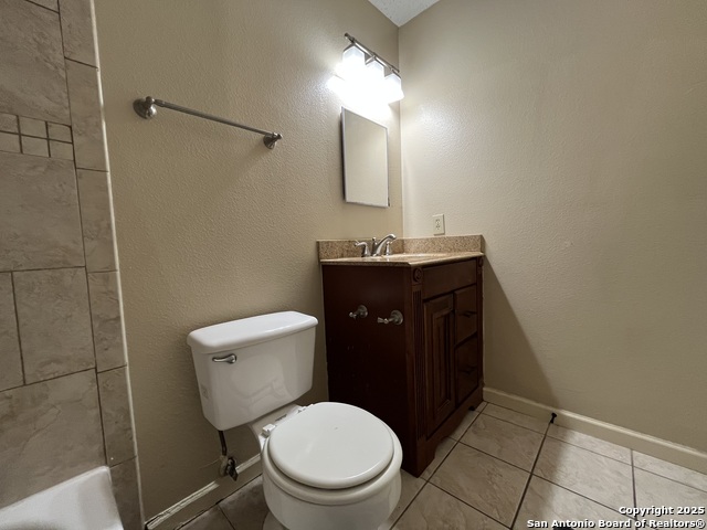 Image 19 of 35 For 6212 Encanto Point