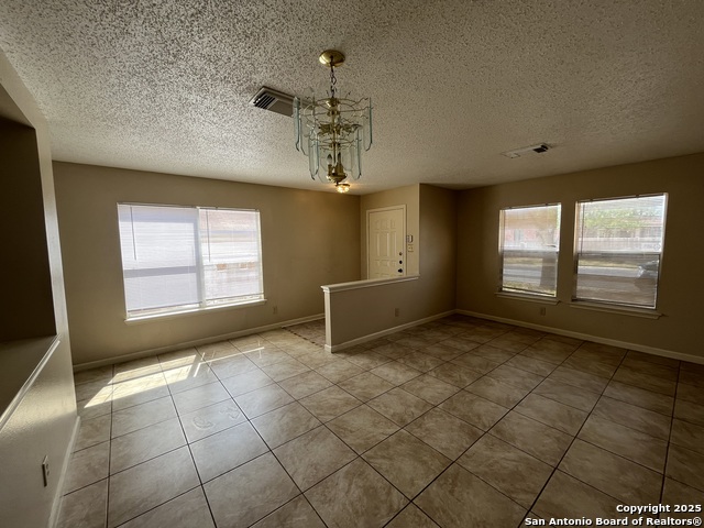 Image 4 of 35 For 6212 Encanto Point