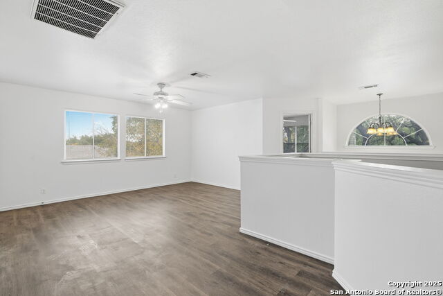 Image 18 of 31 For 3617 Augusta Glade