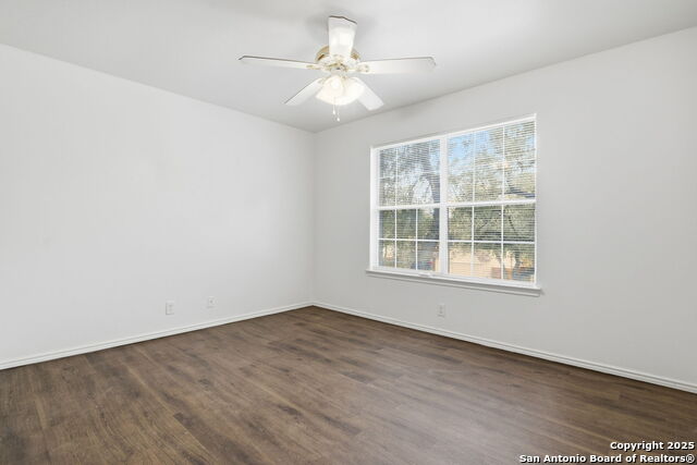 Image 21 of 31 For 3617 Augusta Glade