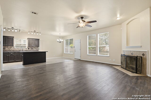 Image 9 of 31 For 3617 Augusta Glade