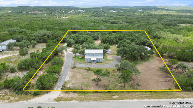 Details for 323 Lakeside, Lakehills, TX 78063