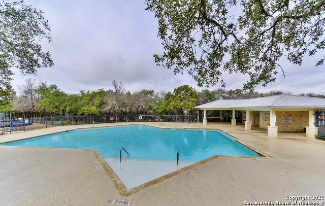 Image 34 of 35 For 2524 Melville