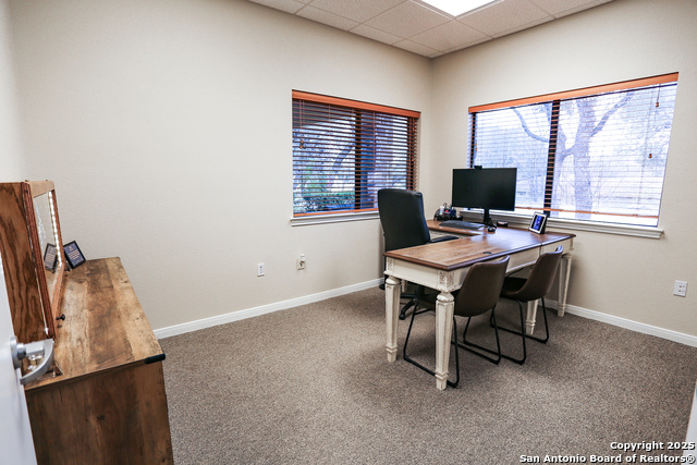 Listing photo id 10 for 19115 Fm 2252  3