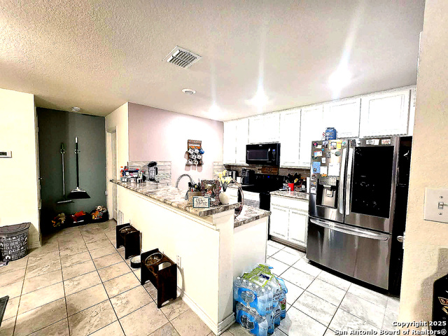 Image 4 of 11 For 2419 Lazo  