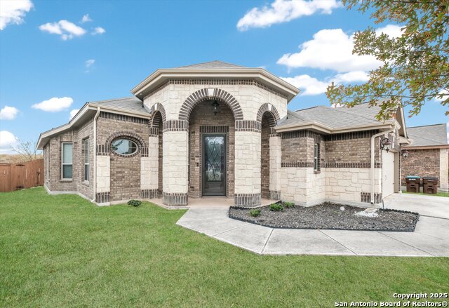 Listing photo id 22 for 11322 Begonia Rock